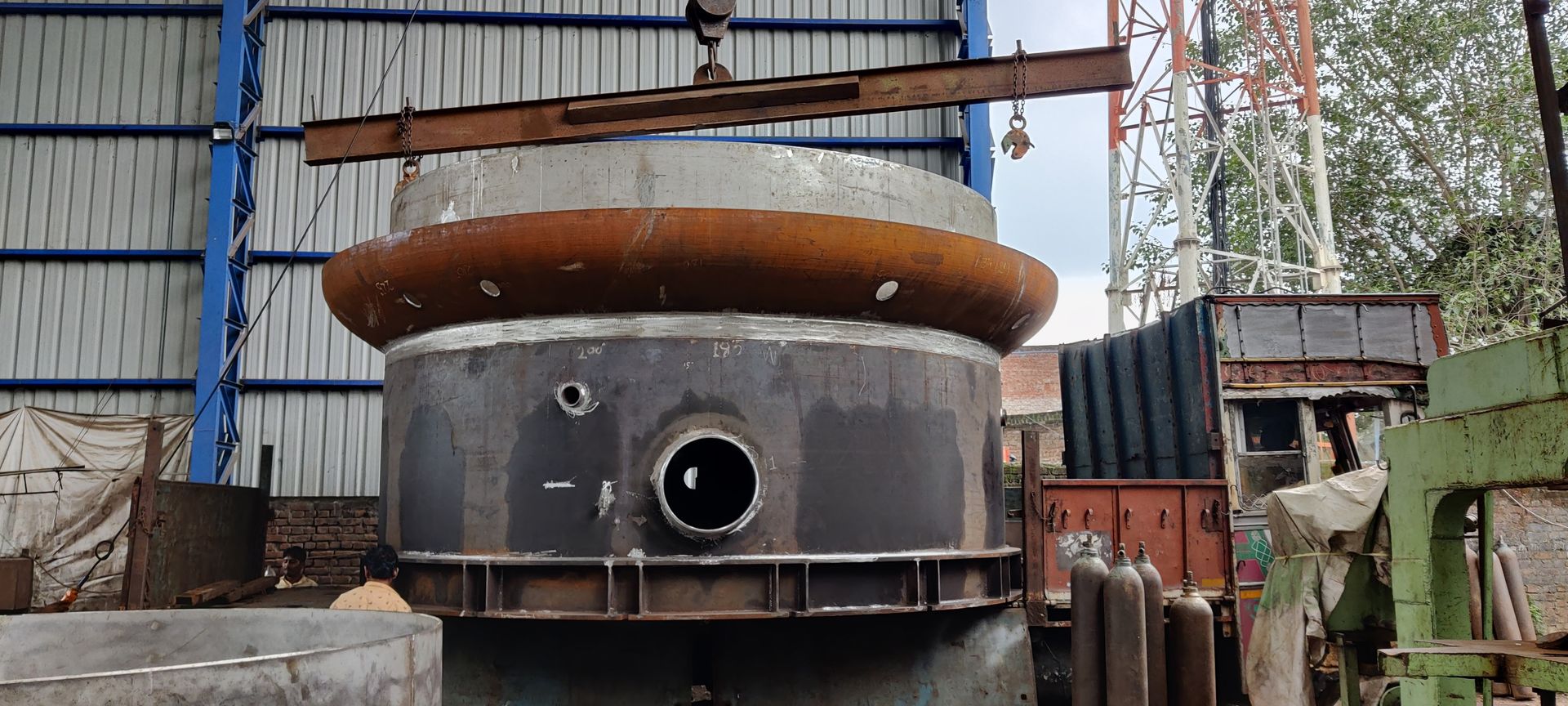 Tanks and Vessels Fabrication - image 3