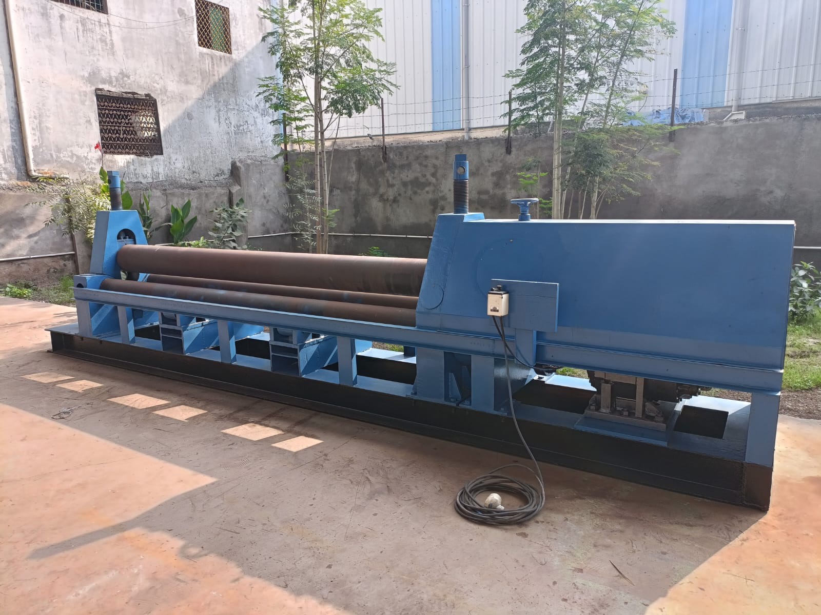 Plate Bending Machine - image 3